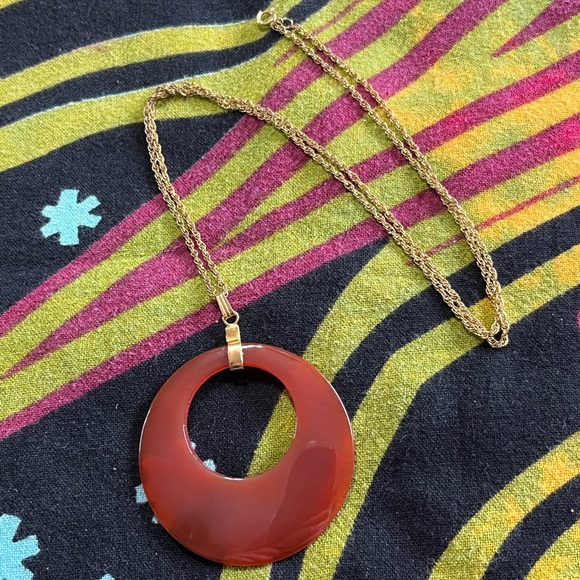 VTG 90’s Boho Red Carnelian Round Disc 1/20 Gold Filled Necklace - Picture 4 of 5
